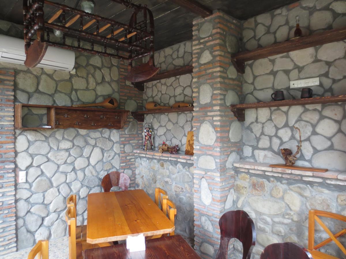 Hotel Old House In Sighnaghi Extérieur photo